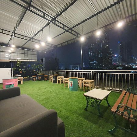 Multi 88 Syariah Hotell Jakarta Exteriör bild