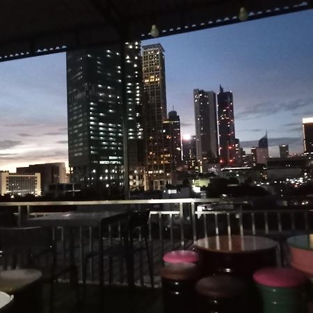 Multi 88 Syariah Hotell Jakarta Exteriör bild