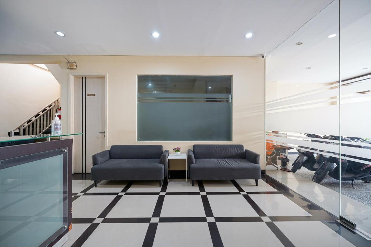 Multi 88 Syariah Hotell Jakarta Exteriör bild