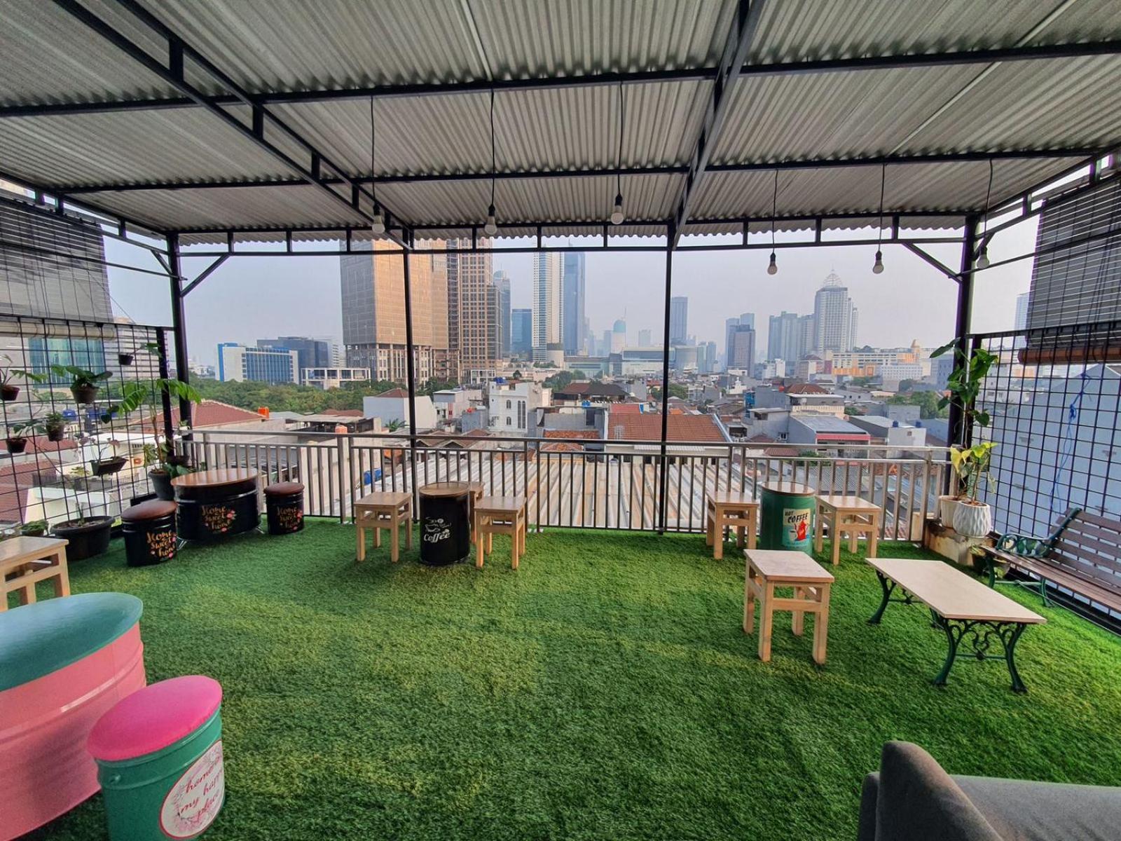Multi 88 Syariah Hotell Jakarta Exteriör bild